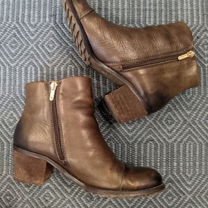 Pikolinos olive/brown waterproof leather boots